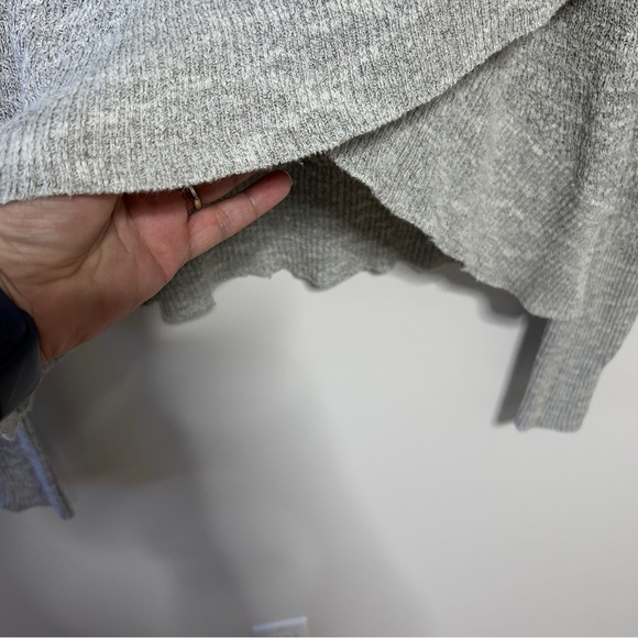 Free People Gray Crewneck Women's Size Small Linen Blend Loose Knit Sweater - Picture 6 of 15